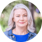 Portrait of Julia Webber - Happy customer of Fairy Bread Farms Gummies And Smart Hemp Gummies